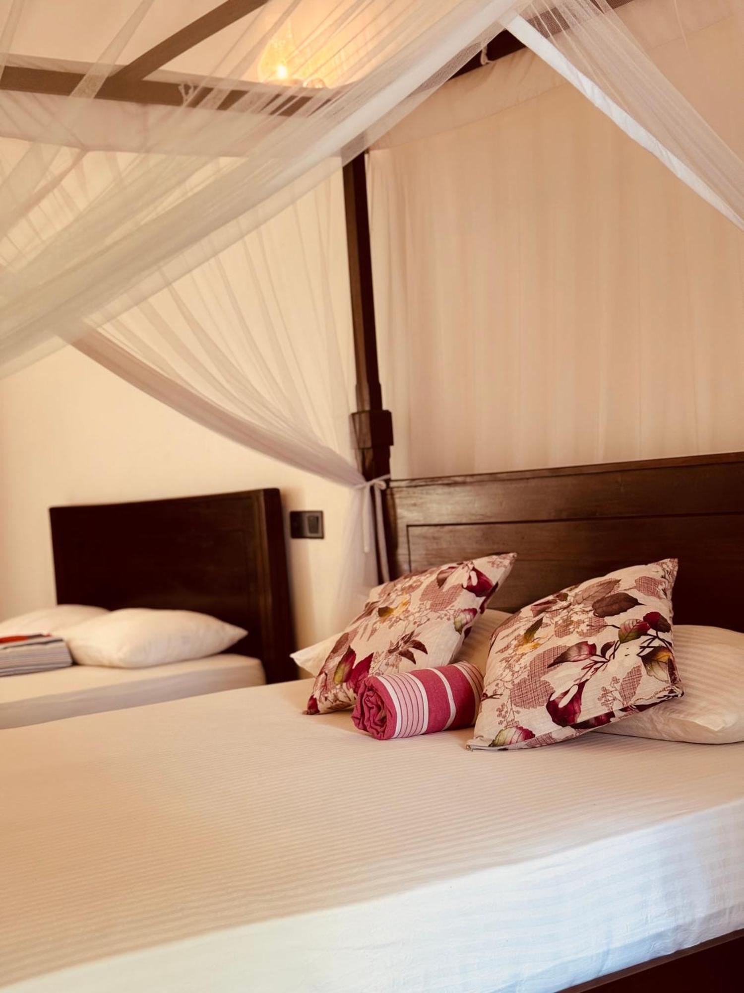 Hotel Indigo Унаватуна Екстериор снимка